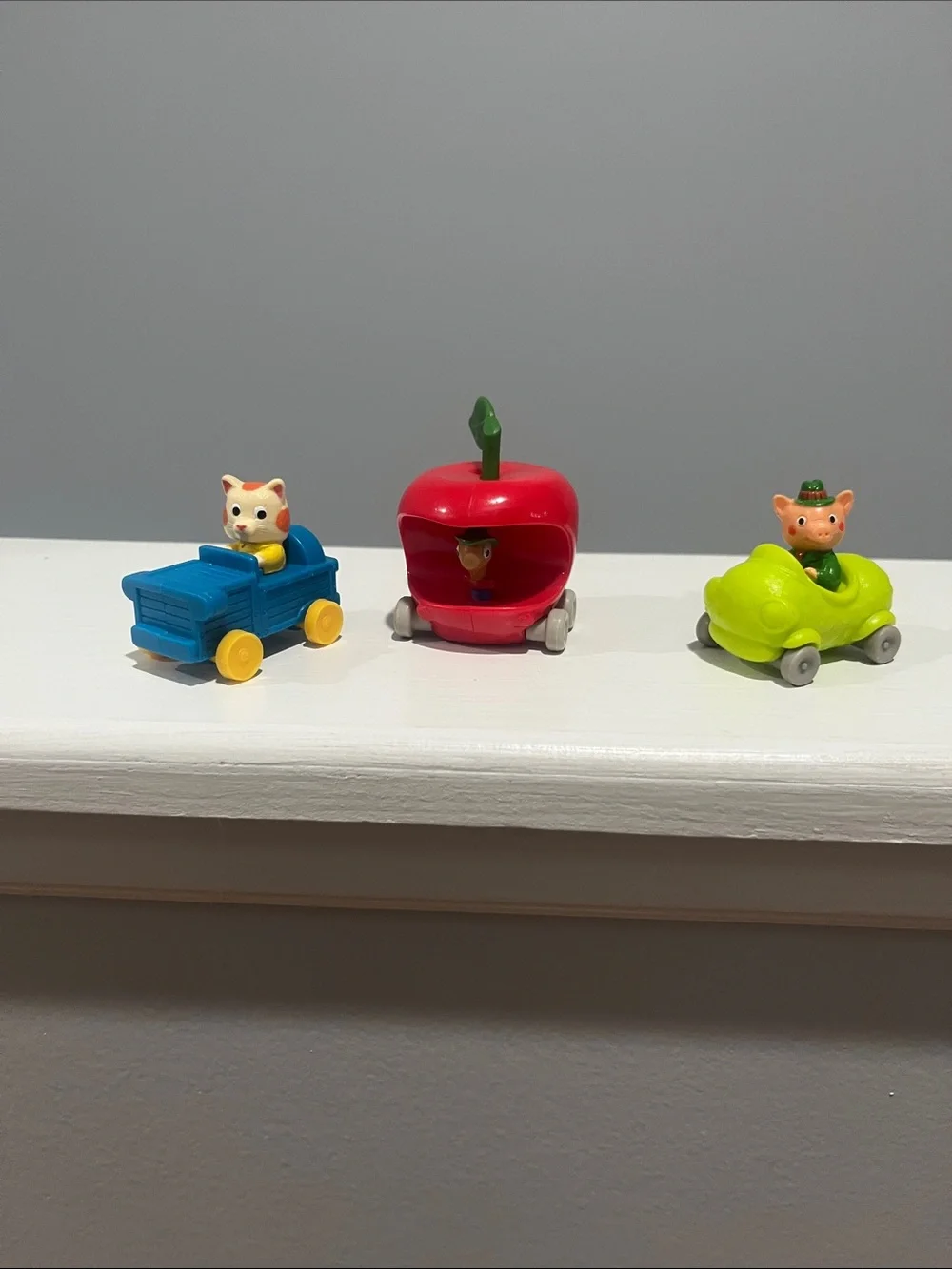 Richard Scarry happy meal car toys (3)